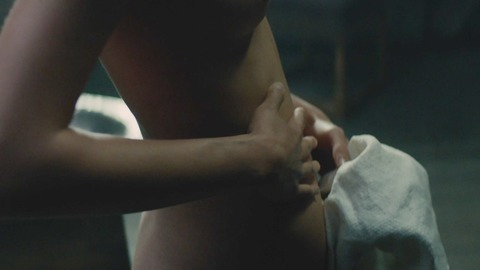 Pic: Alicia Vikander in Tulip Fever