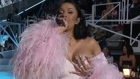 Pic: Cardi B in MTV Video Music Awards