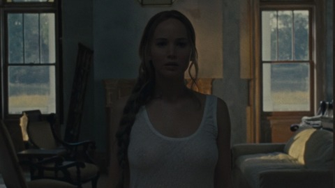 Pic: Jennifer Lawrence in mother!