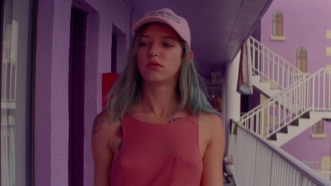 Pic: Bria Vinaite in The Florida Project