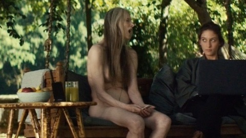 Pic: Eveline Hall in Euphoria