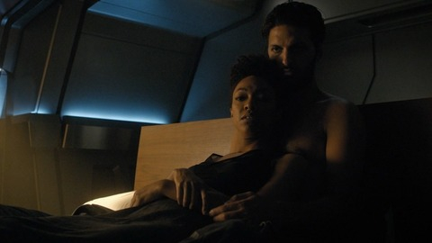 Pic: Sonequa Martin-Green in Star Trek: Discovery