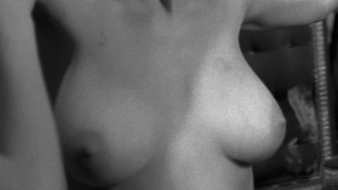 Pic: Marianne Prevost in Vibrations