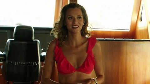 Pic: Hilarie Burton in Lethal Weapon