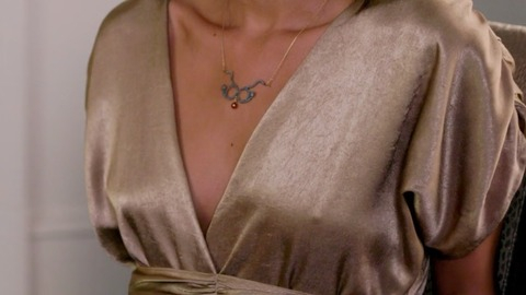 Pic: Nathalie Kelley in Dynasty