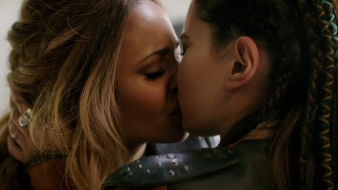 Pic: Vanessa Morgan in The Shannara Chronicles