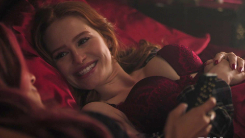 Pic: Madelaine Petsch in Riverdale