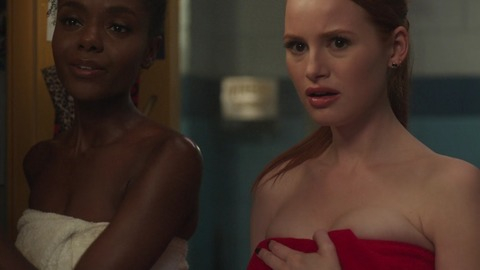 Pic: Madelaine Petsch in Riverdale