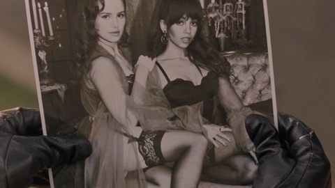 Pic: Madelaine Petsch in Riverdale