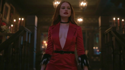 Pic: Madelaine Petsch in Riverdale