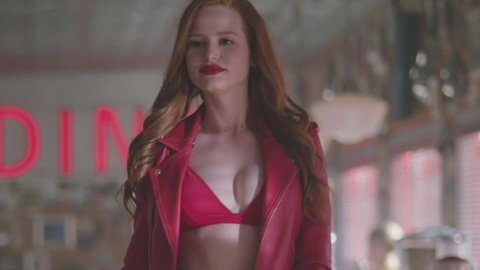 Pic: Madelaine Petsch in Riverdale