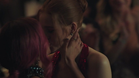 Pic: Madelaine Petsch in Riverdale