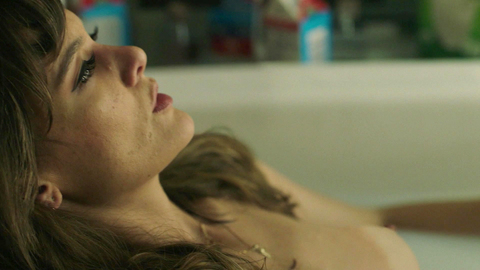Pic: Frankie Shaw in SMILF