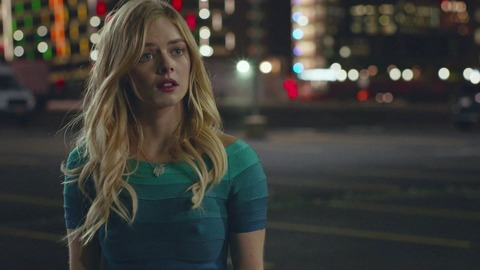 Pic: Samara Weaving in SMILF