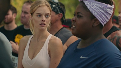 Pic: Samara Weaving in SMILF