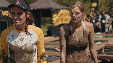 Pic: Samara Weaving in SMILF