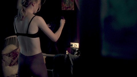 Pic: Ada Philine Stappenbeck in Center of My World