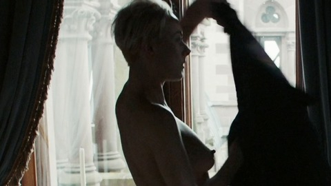 Pic: Severija Janusauskaite in Babylon Berlin