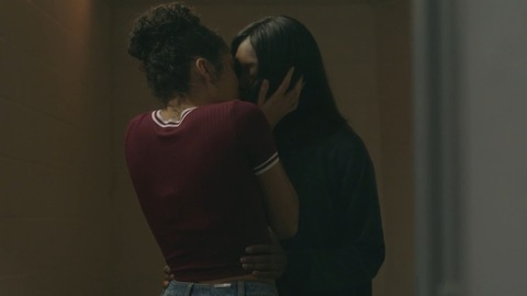 Pic: Imani Lewis in Star