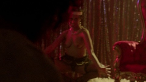 Pic: Thaís Cabral in The Killer