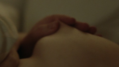 Pic: Lindsay Burdge in Easy