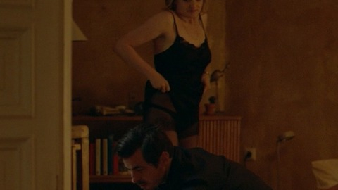 Pic: Elisabeth Moss in The Square