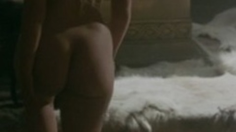 Pic: Alicia Agneson in Vikings