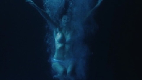 Pic: Juliette Monaco in Twentysomething (2016)