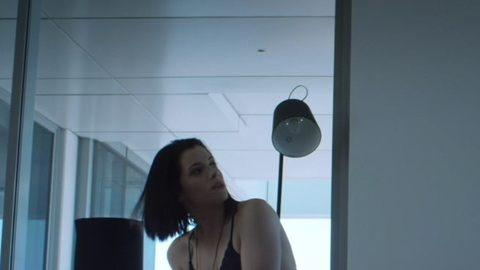 Pic: Jessica De Gouw in OtherLife (2017)