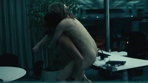 Pic: Elisa Schlott in Strange Daughter