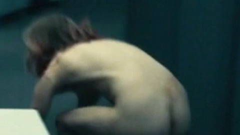 Pic: Elisa Schlott in Strange Daughter