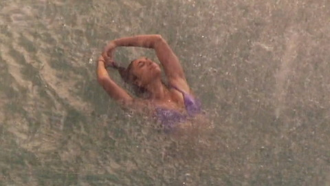 Pic: Meaghan Rath in Hawaii Five-0