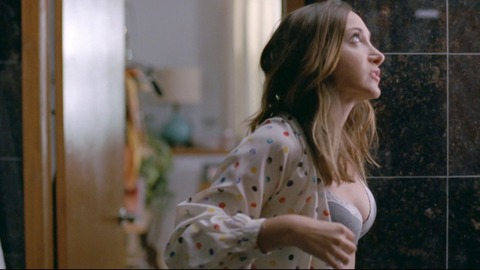 Pic: Jamie Lee in Crashing