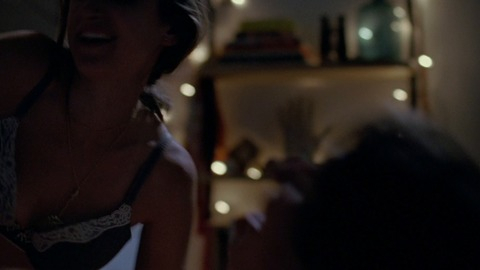 Pic: Jamie Lee in Crashing (2017-2019)