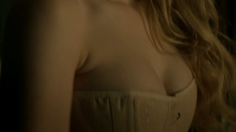 Pic: Dakota Fanning in The Alienist