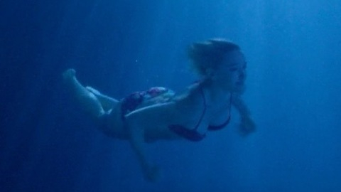 Pic: Jess Weixler in Entanglement (2017)