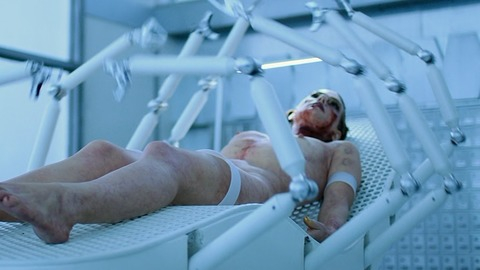 Pic: Stephanie Cleough in Altered Carbon