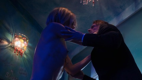 Pic: Stephanie Cleough in Altered Carbon