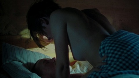 Pic: Heidi Toini in Cave