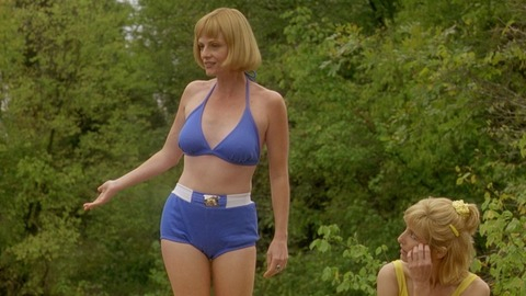 Pic: Lisa Blount in Box of Moonlight