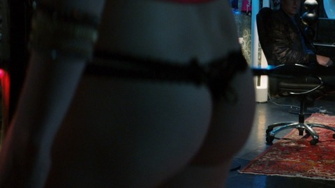 Pic: Violet Ryder in Bent