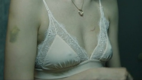 Pic: Agyness Deyn in Hard Sun