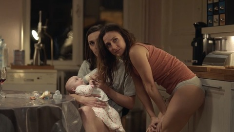 Pic: Camille Chamoux in J'ai 2 Amours (2017-2018)