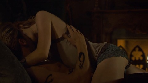 Pic: Katherine McNamara in Shadowhunters