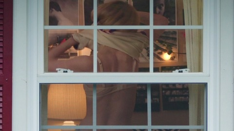 Pic: Elle Fanning in The Vanishing of Sidney Hall