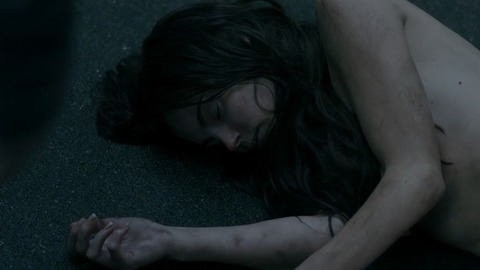 Pic: Eline Powell in Siren
