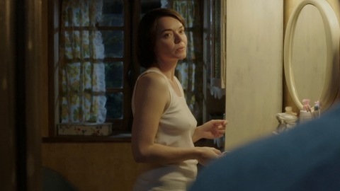 Pic: Mia Delmaë in The Chalet