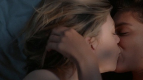 Pic: Caitlin Stasey in For The People