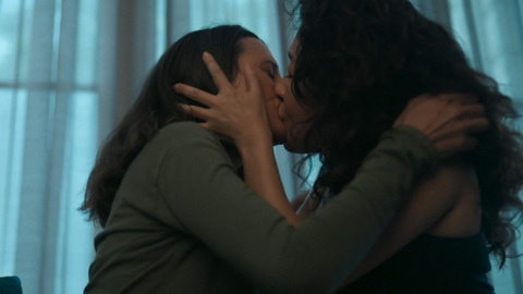 Pic: Sandra Oh in Killing Eve