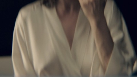 Pic: Amanda Seyfried in Anon